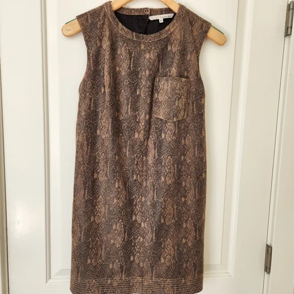 Edgy Snakeskin Print Mini Shift Dress Brown Sleeveless Soft Comfy Trendy Cute XS - Picture 1 of 16